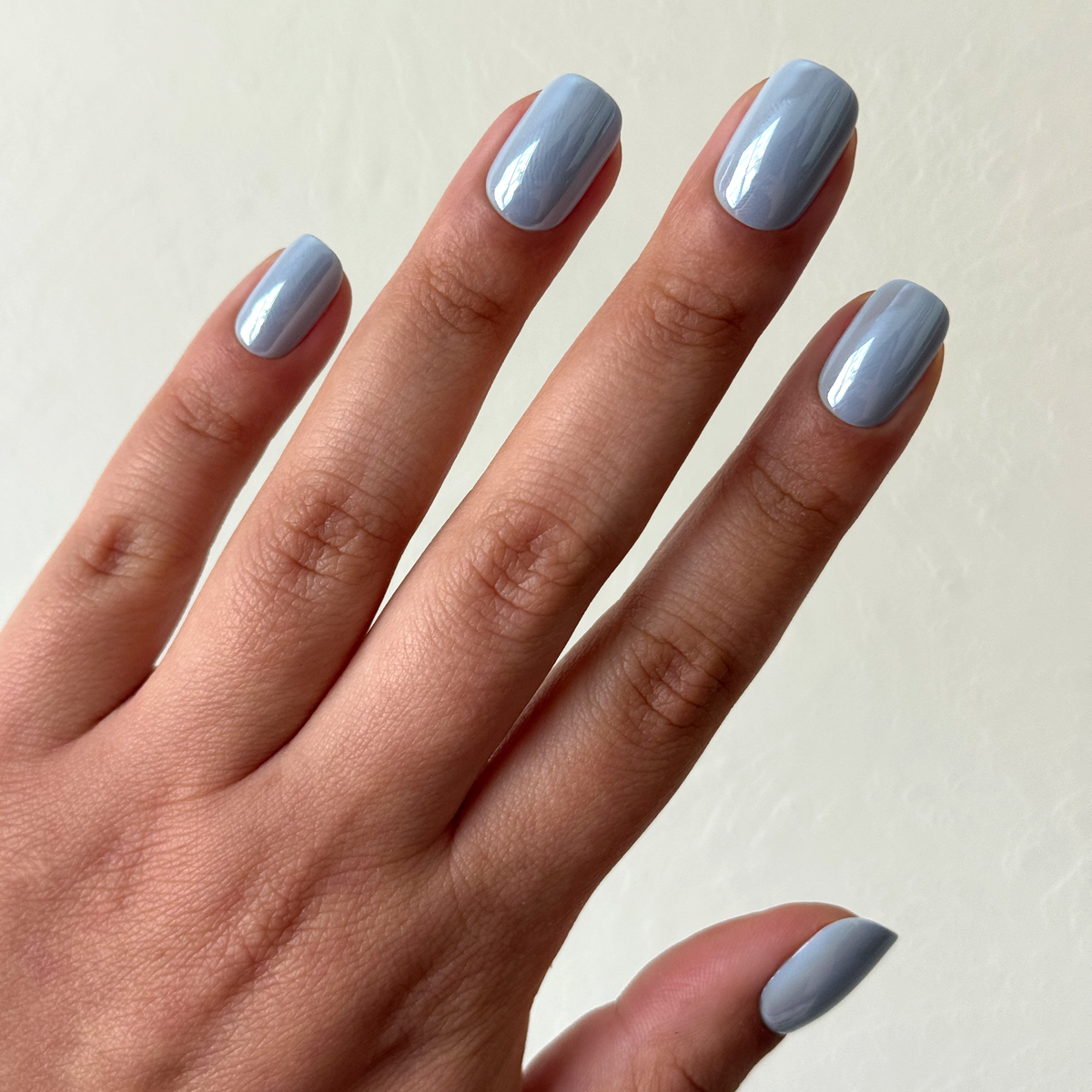 Powder Blue Chrome - Tab Press Ons | Short | Squoval