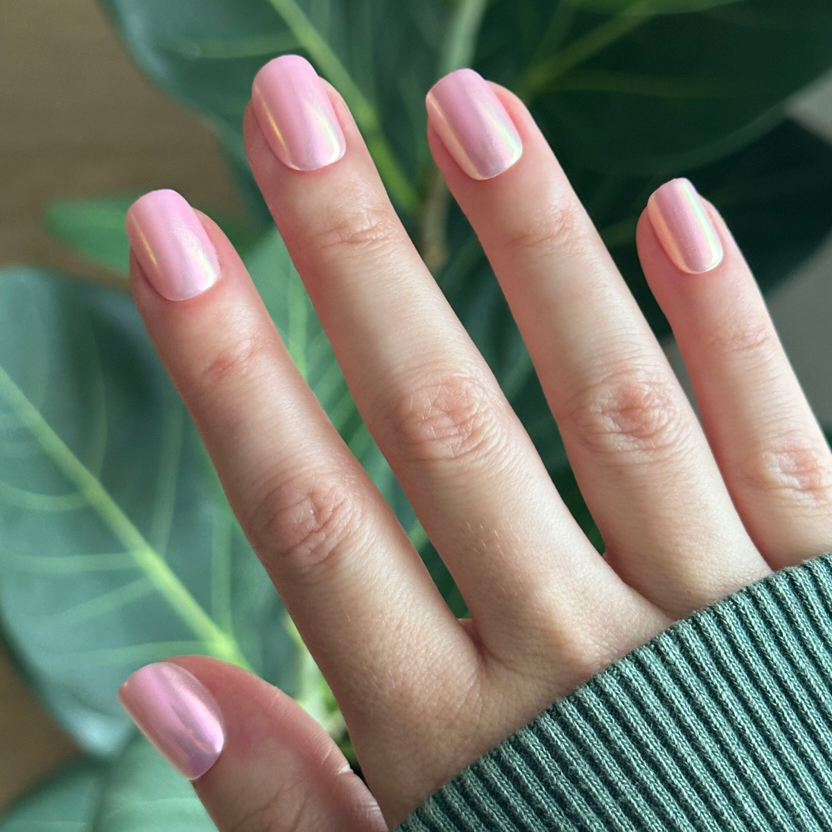 Pink Rainbow Chrome - Press-On | Extra Short | Squoval