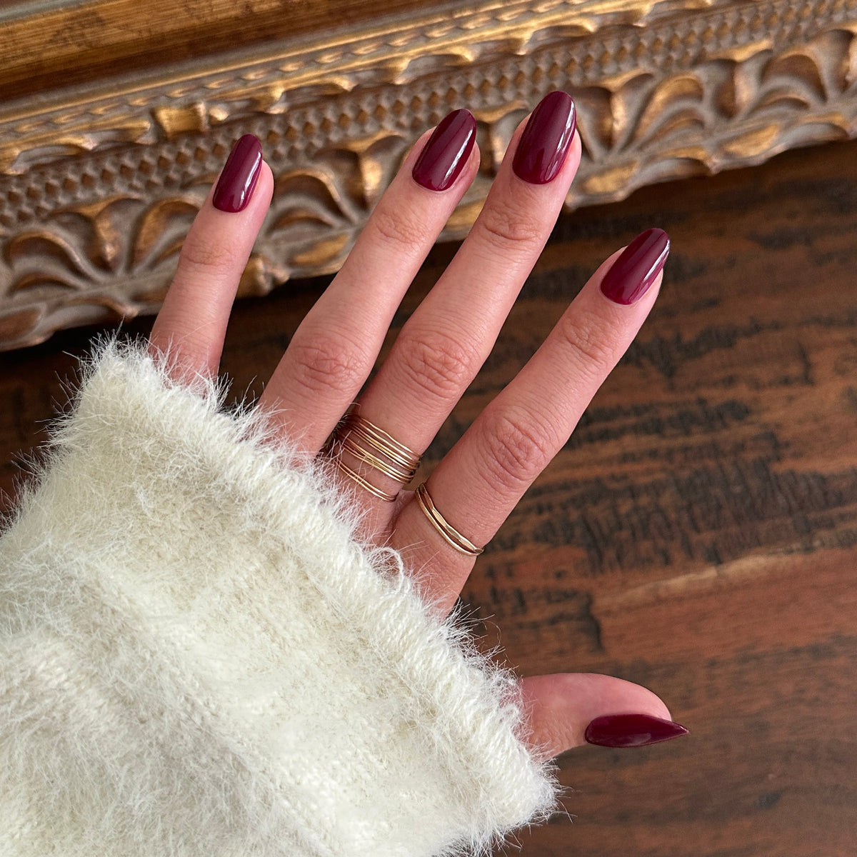 Cabernet | Medium | Oval - Tab Press-On