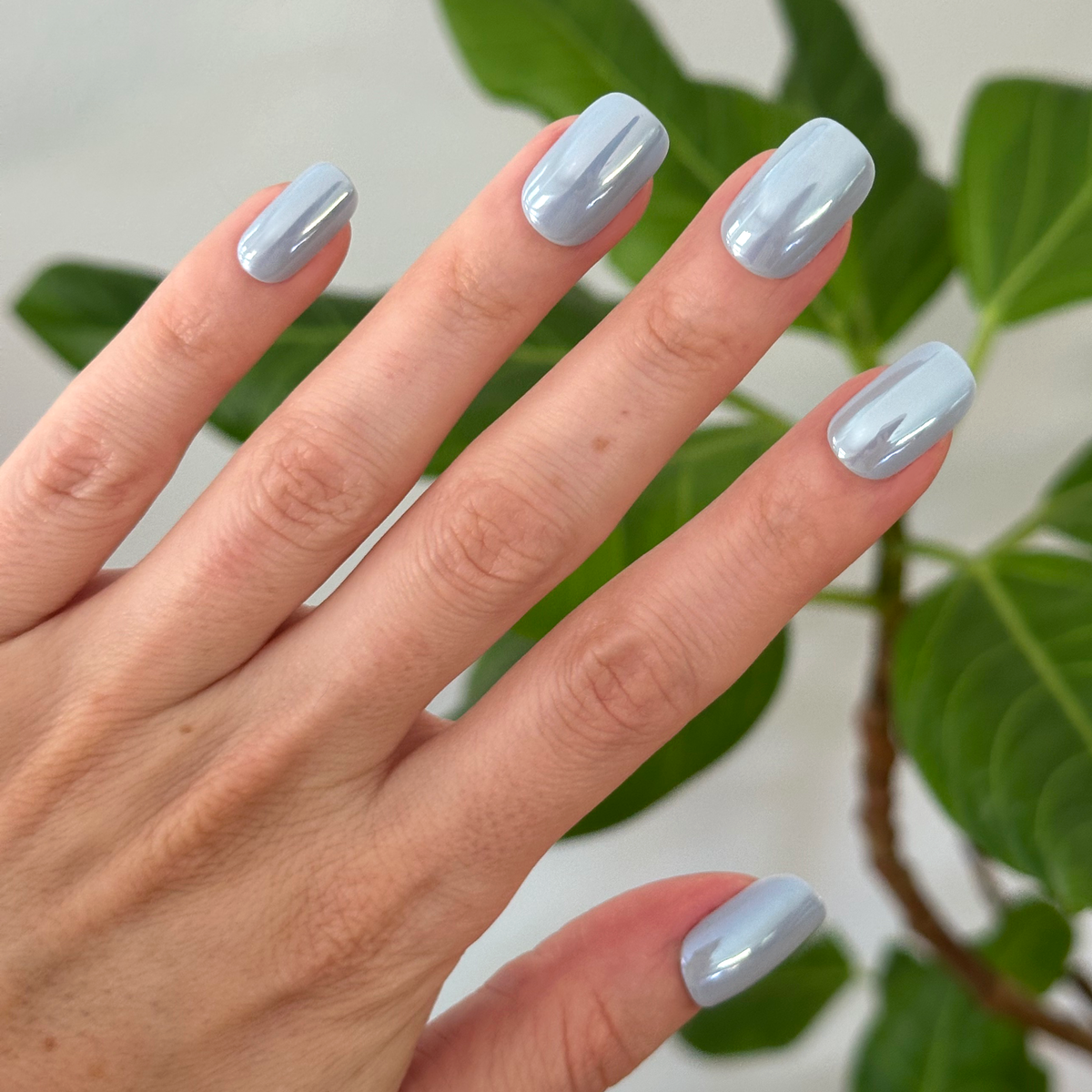 Powder Blue Chrome - Tab Press Ons | Short | Squoval