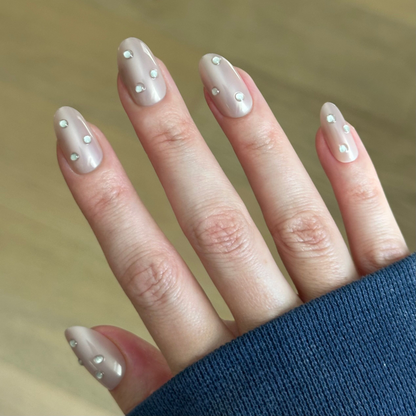 Diamond Chrome Mani - Press-On | Medium | Oval