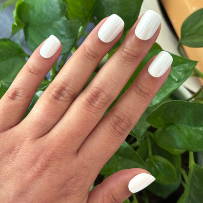 White Chrome - Press-On | Extra Short | Squoval
