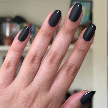 Glossy Tip Black French - Press-On | Medium | Oval