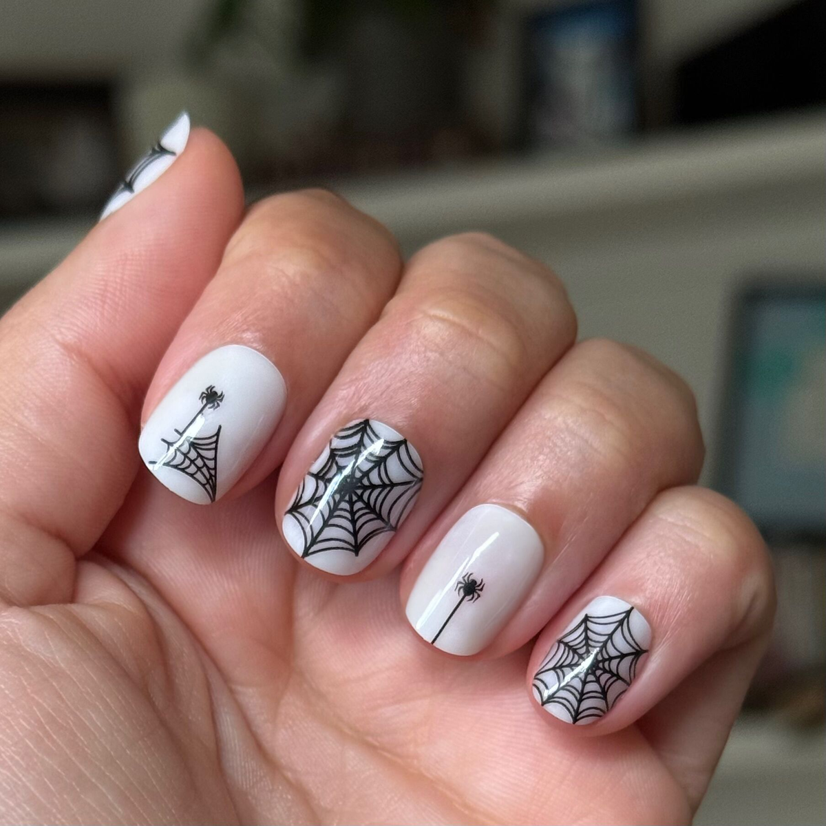 Halloween Spiderwebs - Press-On | Extra Short | Squoval