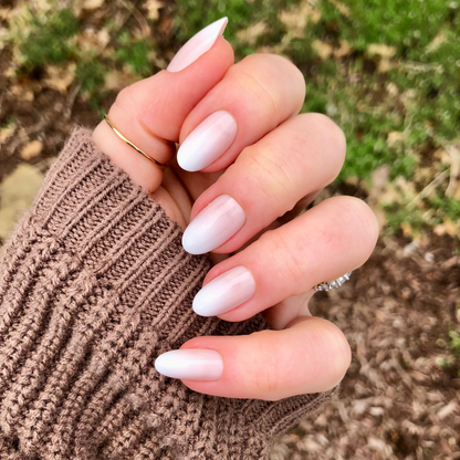 Pure White Syrup Gradient - Press-On | Medium | Oval