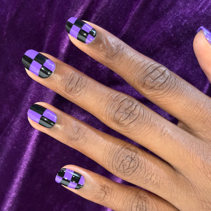 Purple Checker Party | Short | Squoval - Tab Press-On