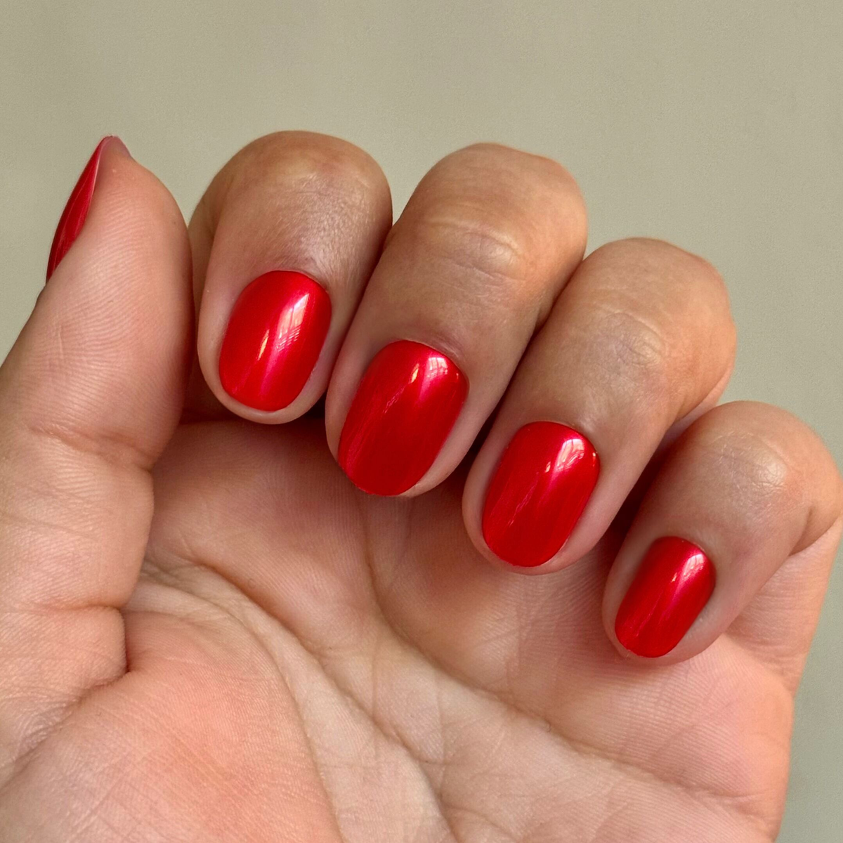 Ruby Chrome - Tab Press-On | Extra Short | Round