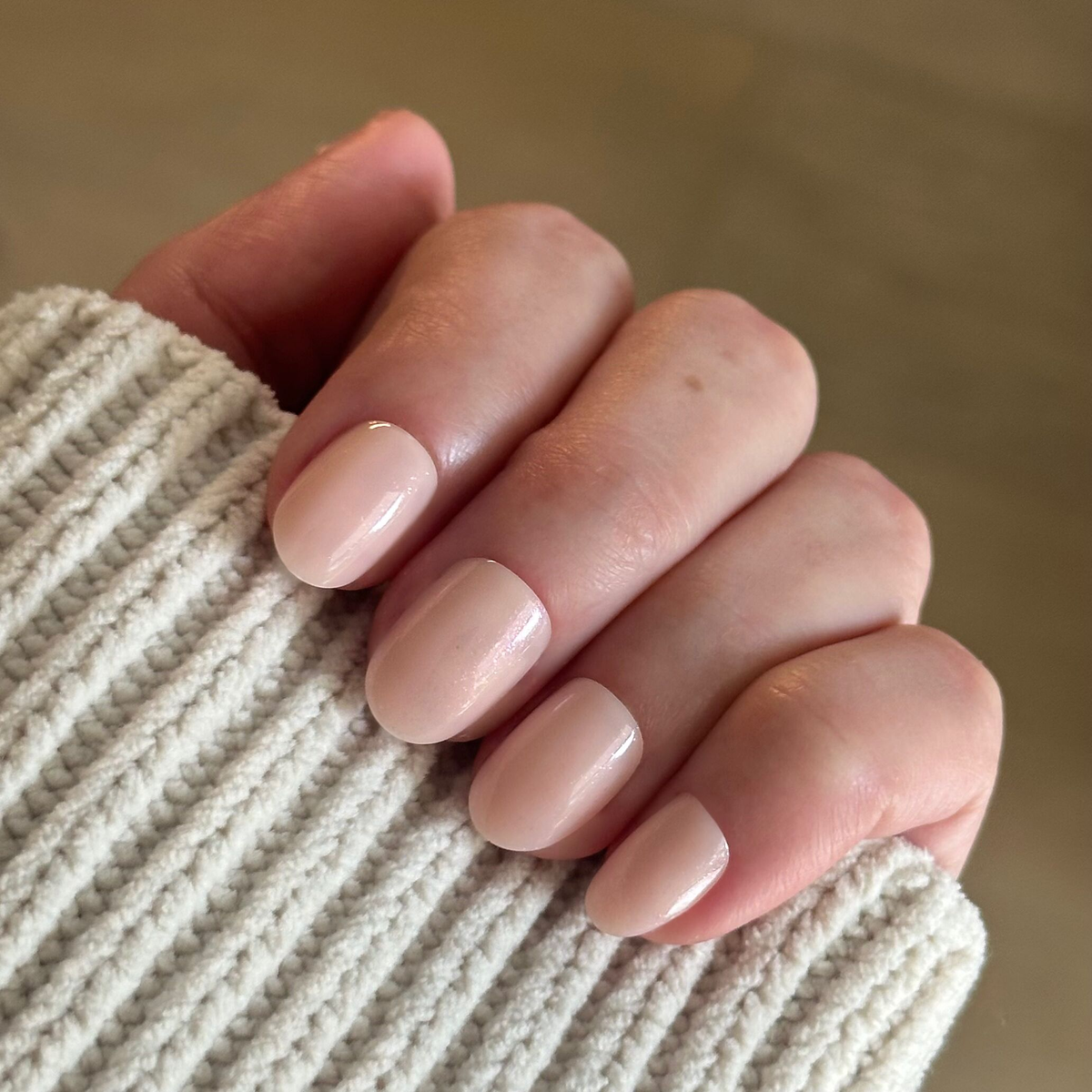 Sandy Shimmer - Press-On | Extra Short | Round