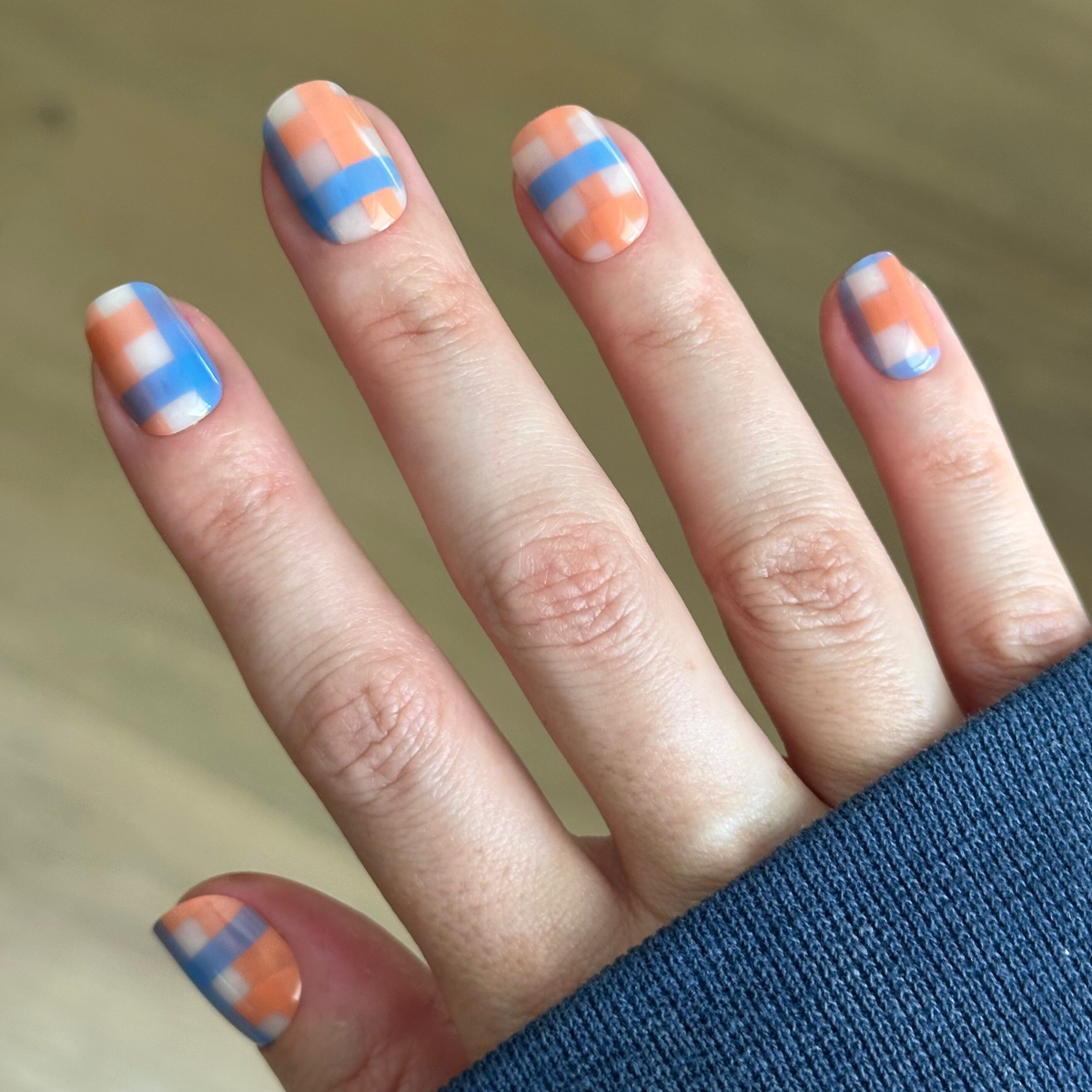 Soft Plaid - Press-On | Extra Short | Squoval