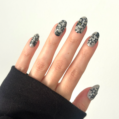 Starry Cats - Press-On | Medium | Oval