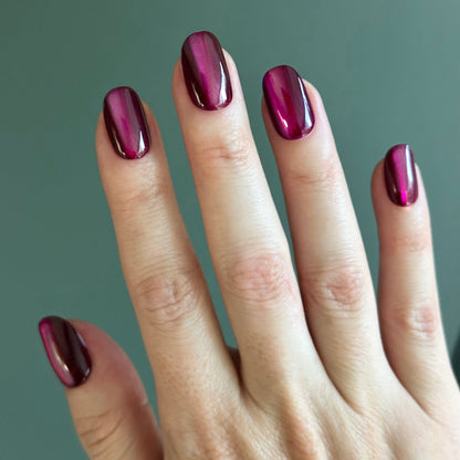 Actually Dramatic Velvet - Tab Press Ons | Short | Round