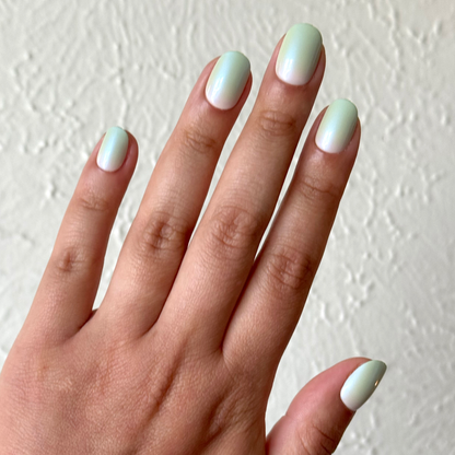 Minty Shimmer | Extra Short | Round - Tab Press-On